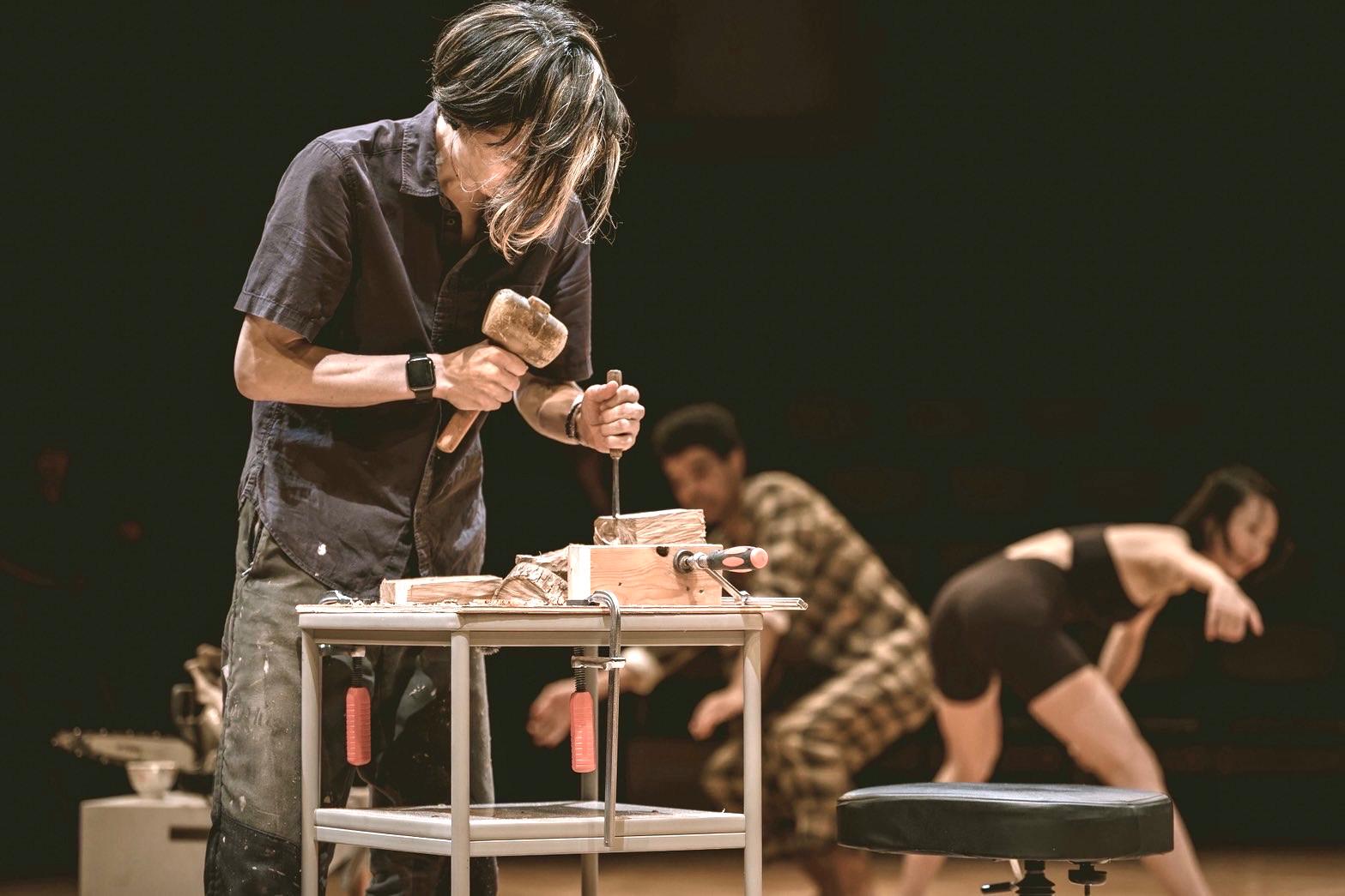 Hideki Iinuma bei einer Live-Performance mit Akakilike, Japan 2025.